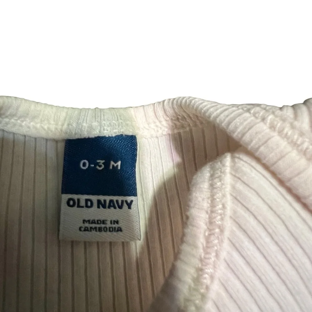 3- Old Navy Longsleeve Bodysuits 0-3 months baby